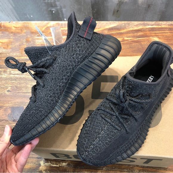 Adidas yeezy boost 350 V2 BLACK Reflective with real boost (UA original authentic)