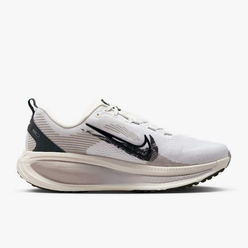 Nike Vomero 18