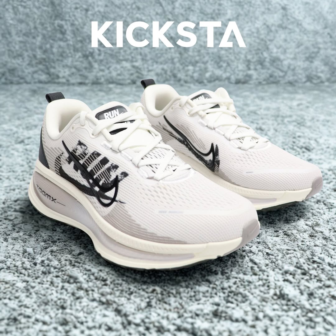 Nike Vomero 18